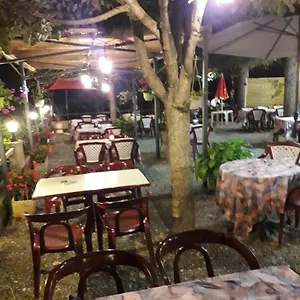 Les Sources De Manon Hotel